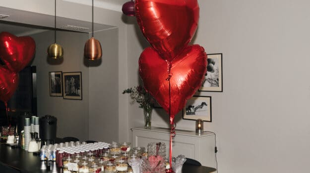 Vimmelbilder från höstens första casefrukost