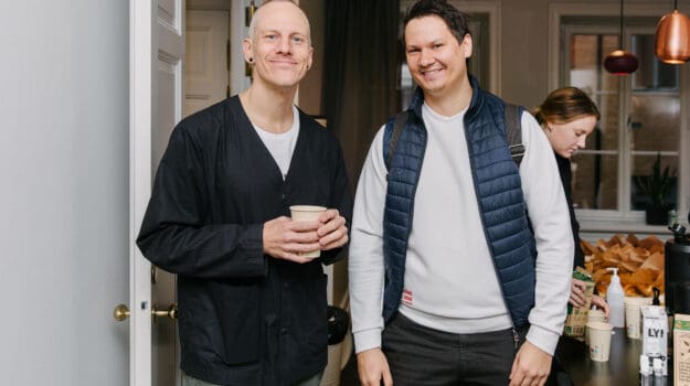 Vimmelbilder från höstens första casefrukost